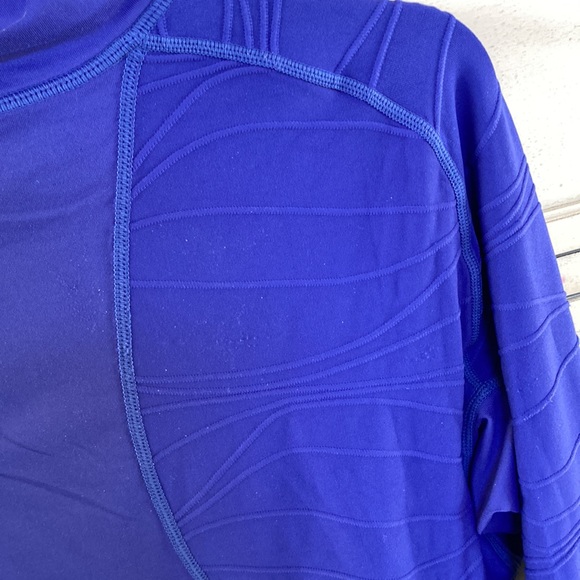 Title Nine Swift 1/2 Zip Textured Athletic Pullover Large - Picture 3 of 12